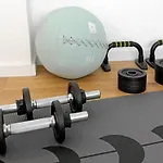 *city, Naehe Hbf, Kingsizebetten, Fitnessecke*