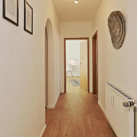 Apartamento *city, Naehe Hbf, Kingsizebetten, Fitnessecke* *