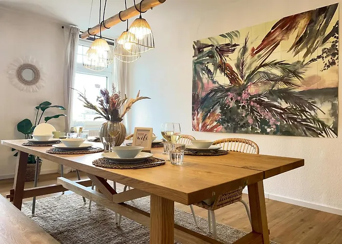 *city, Naehe Hbf, Kingsizebetten, Fitnessecke* Apartman