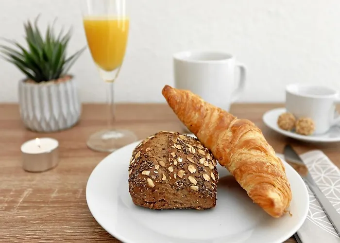 *city, Naehe Hbf, Kingsizebetten, Fitnessecke* Lejlighed