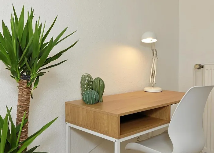 *city, Naehe Hbf, Kingsizebetten, Fitnessecke* Apartman Duisburg