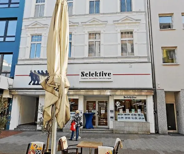 *city, Naehe Hbf, Kingsizebetten, Fitnessecke* * Duisburg